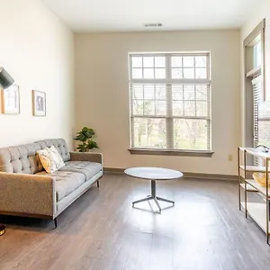 Urban Living 1br In Uptown Area With Pool , Charlotte United States