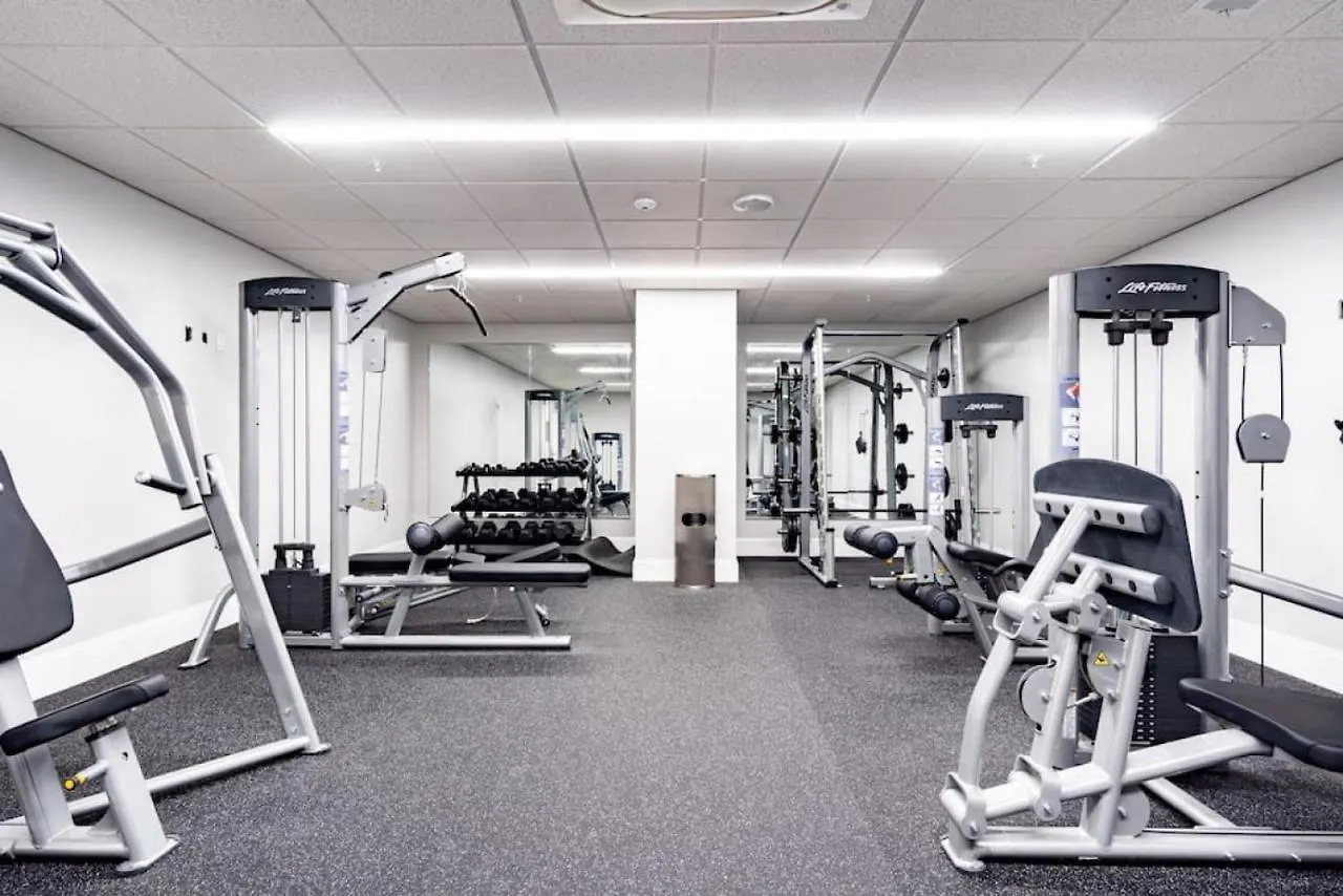 Hostwise Stays - The Washington At Chatham - Free Parking, Private Gym, Skyline Views! Pittsburgh 0*,